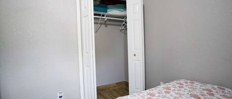 3 chambres, Wi-Fi, draps fournis