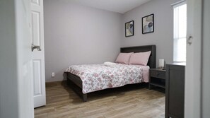 3 bedrooms, WiFi, bed sheets