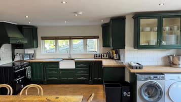 Fridge, microwave, toaster, cookware/dishes/utensils