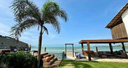 Beach House 643 – Right on the Sand in Santa Monica, Guarapari