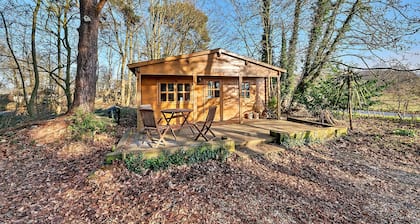Garden Retreat Near Suffolk Attractions, No Deposit