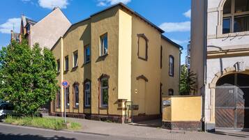 Apartment | Exterior