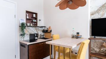 Apartment | Private kitchen