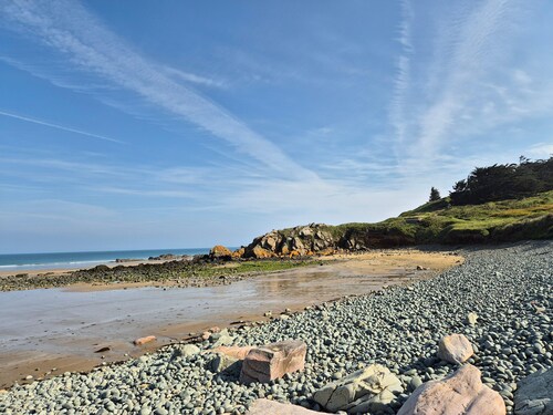 Pretty Ground Floor Flat, Beach 800 m