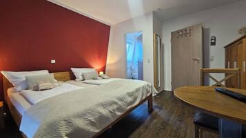 Standard Double Room, City View | Free WiFi