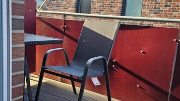 Standard-Doppelzimmer, Stadtblick | Terrasse/Patio