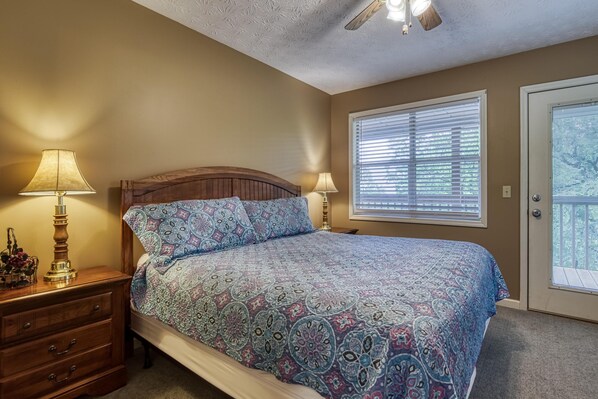Room - Angel's Roost #1320 (Gatlinburg)
