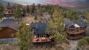 House (3 Bedrooms) | Interior - Scenic North Shore Stay w/ Games, Near Snow Summit Lakeview Lodge by Avantstay (Fawnskin)