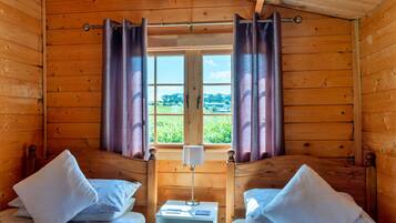 2 bedrooms