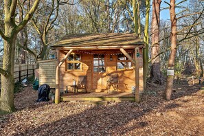 Chalet | Exterior - Lodge in Suffolk Countryside With BBQ (Bury St Edmunds)