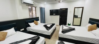 호텔 슈리 강고트리