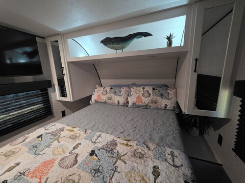 Stay at The Rusty Hooker a Cozy Camper in Perry Fl