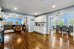 Smart TV, video games, offices