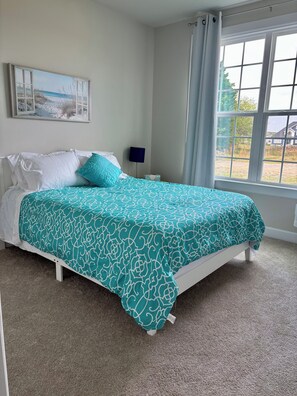 3 bedrooms, desk, iron/ironing board, free WiFi