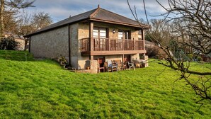 Bungalow | Exterior - Bungalow in Cornwall With Orchard Views (Hayle)