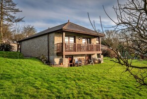 Bungalow | Exterior
