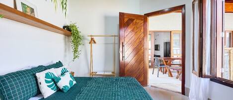 4 soverom, strykejern/-brett, wi-fi og sengetøy