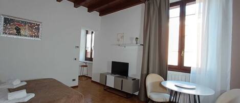 1 sovrum, strykjärn/strykbräda, wi-fi och sängkläder