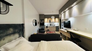 1 soverom, skrivebord, strykejern/-brett og wi-fi (inkludert)