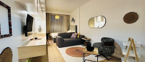 1 soverom, skrivebord, strykejern/-brett og wi-fi (inkludert)