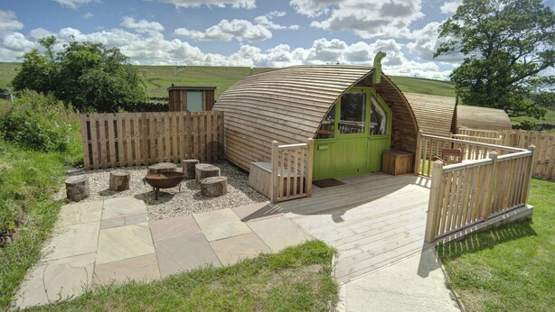 Chalet | Terrace/patio - Mobility-friendly Cabin in Hexham (Hexham)