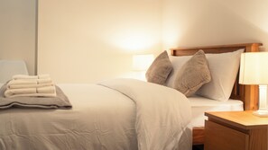 2 bedrooms, in-room safe, free WiFi, bed sheets