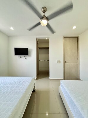 3 bedrooms, WiFi, bed sheets