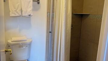 Tovalloles, sabó, xampú i paper higiènic