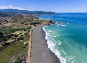 On the beach - Stunning Ocean Mountain View Near SF/SFO/Beaches (Pacifica)