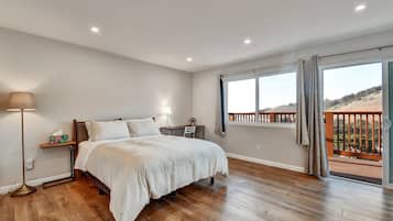 2 habitaciones, escritorio, tabla de planchar con plancha y wifi gratis