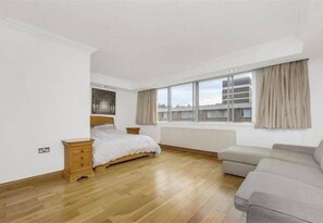 House | Interior - London Luxury House With 5 Bedrooms (London)