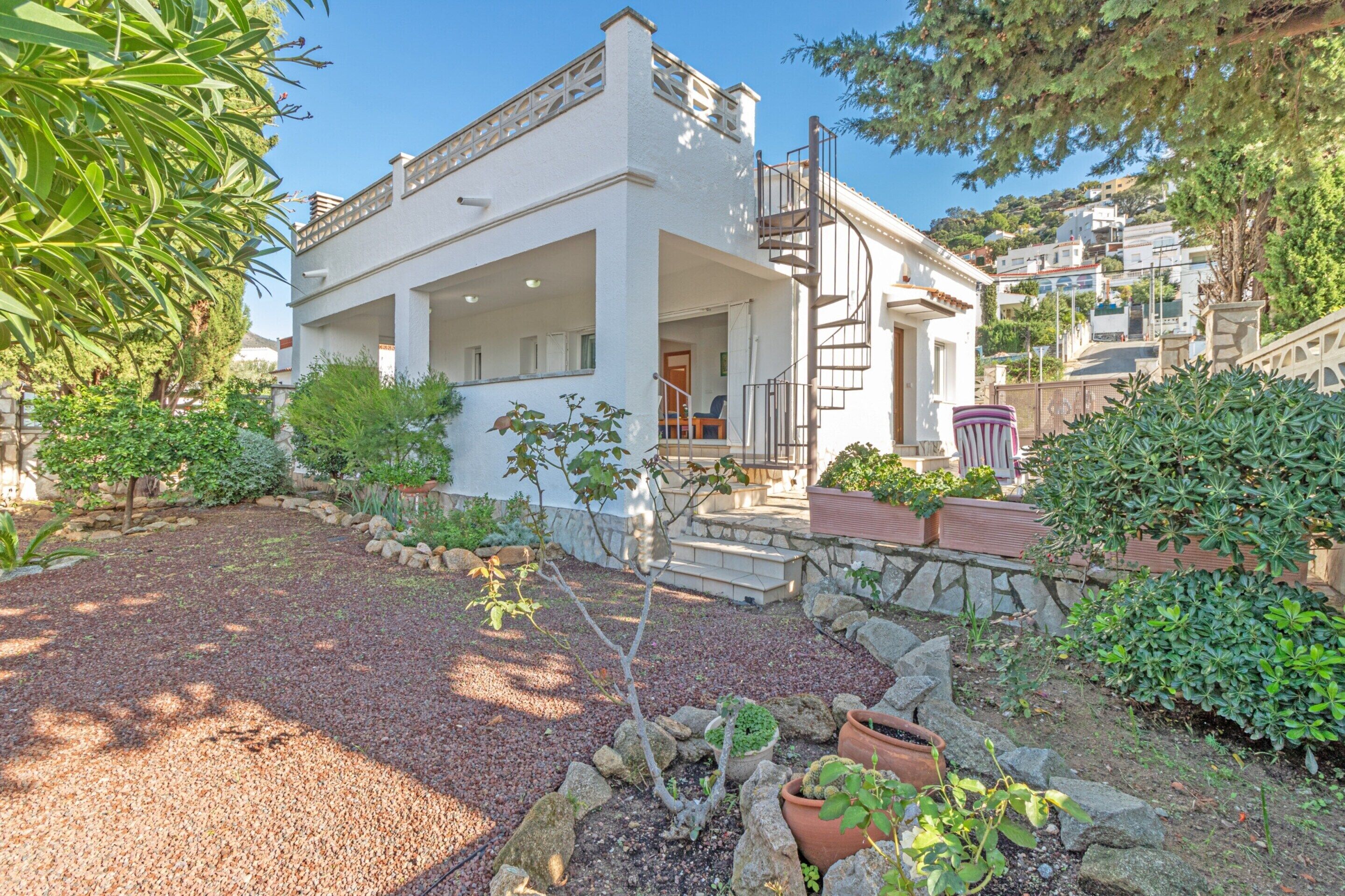 Villa | Bahagian luar