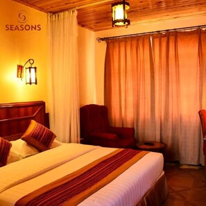 Deluxe Double Room, City View