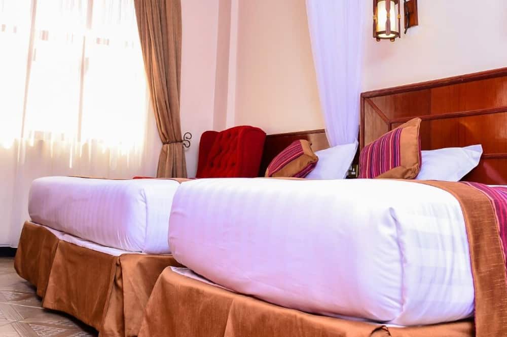 Seasons Airport Hotel