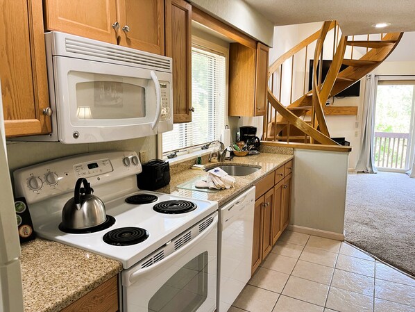 Dishwasher, coffee/tea maker