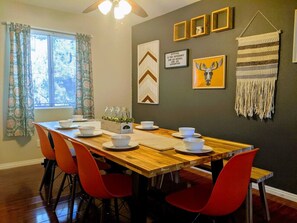 Dining - Bear Hug Hollow - Modern Winter Escape (Big Bear)