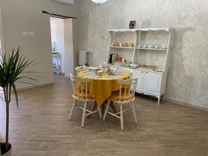 Apartment, Mountain View | Living area | TV - Goti Rooms B&B (Sant'Agata de'Goti)