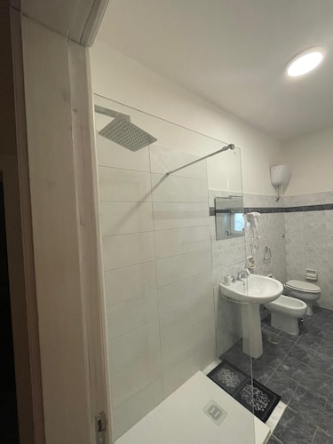 Goti Rooms B&B