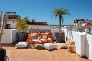 Terrace/patio - Nerja center beach and Balcon de Europa 4 min away (Nerja)
