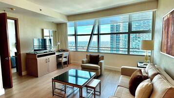 Fernseher, Arbeitsbereiche