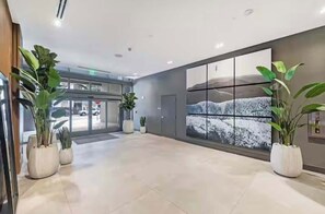 Interior - Smart Brickell Balcony Pool & Gym (Miami)