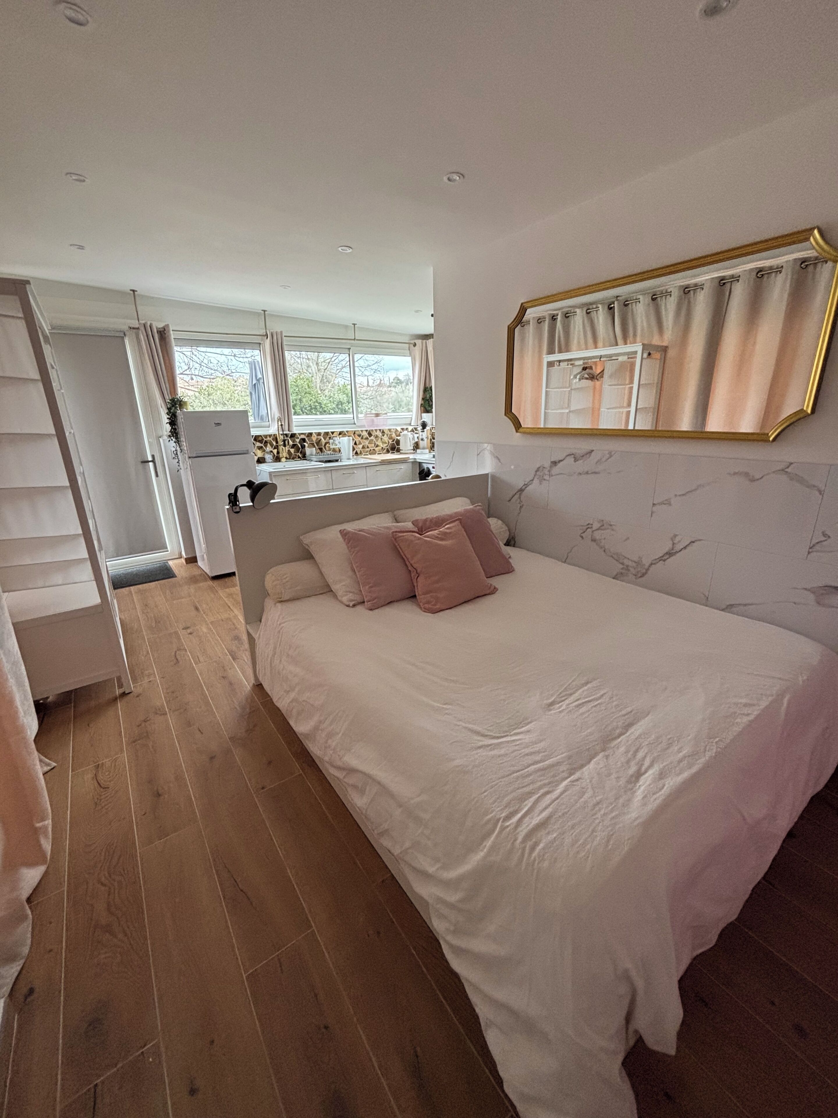 1 habitación, cuna de viaje, wifi gratis y ropa de cama 