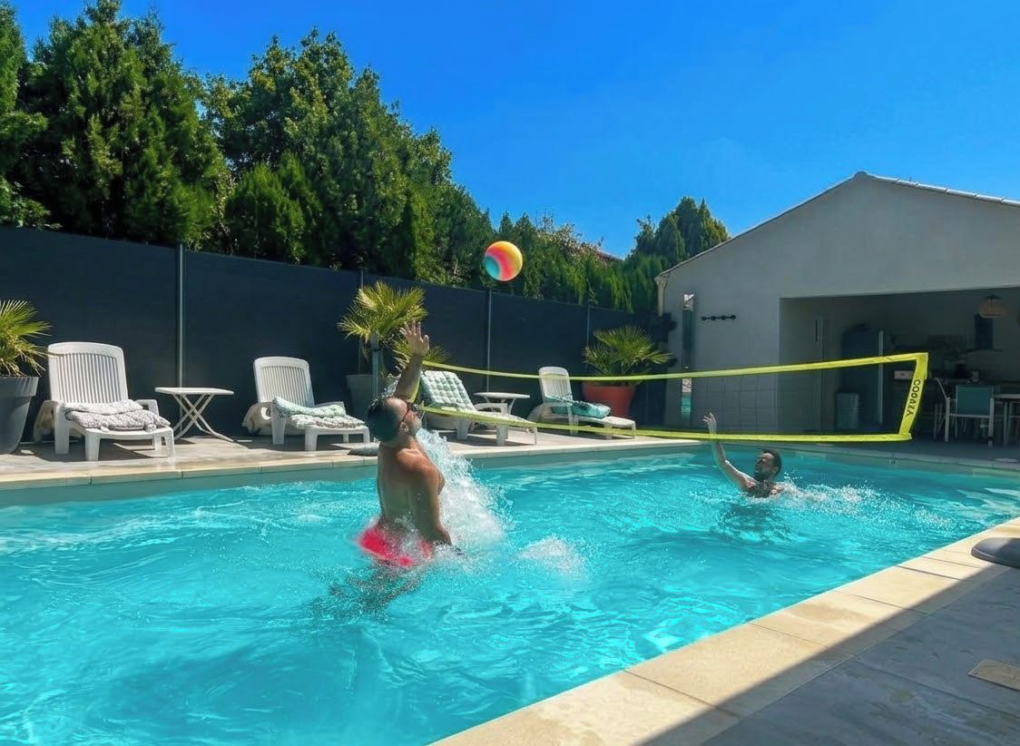 泳池