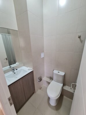 Apartemen | Kamar mandi
