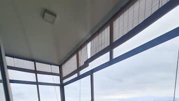 Basic Apartment | Bahagian dalam