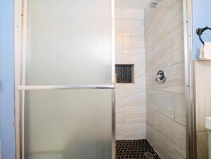 Hair dryer, towels, toilet paper