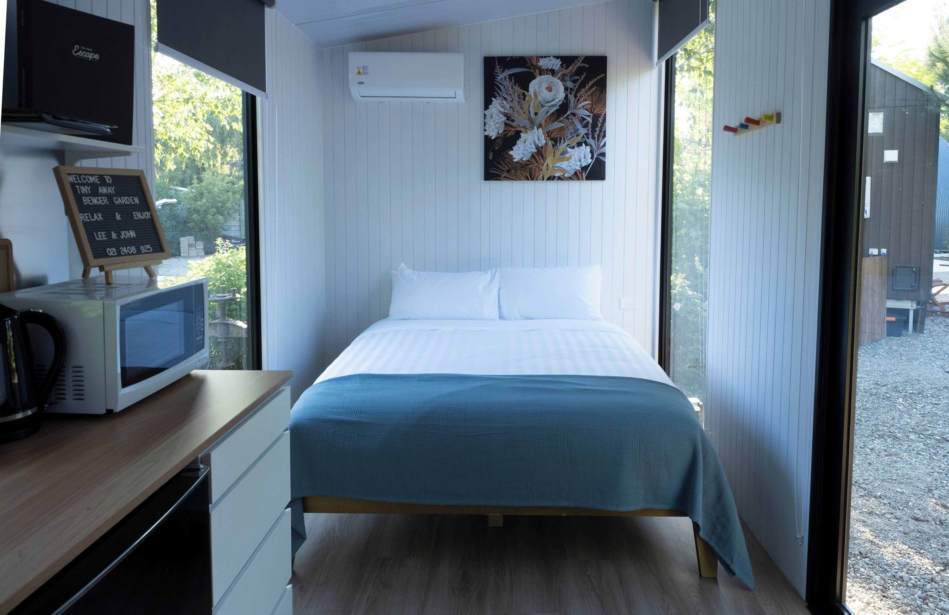Iron/ironing board (on request), WiFi (free)