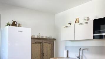 Mikroaaltouuni, astianpesukone