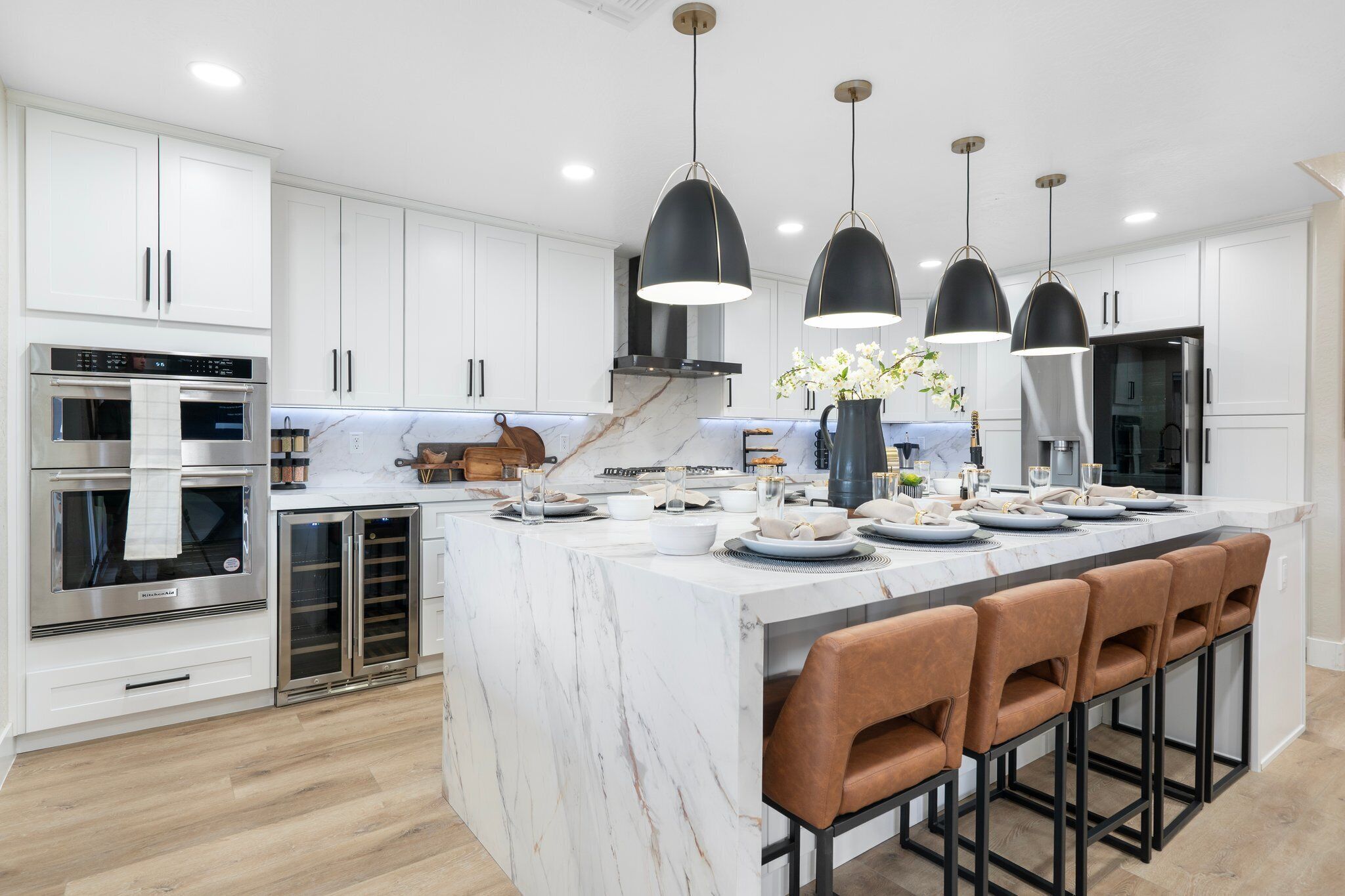 ثلاجة، ميكروويف، فرن، موقد طهي مسطح