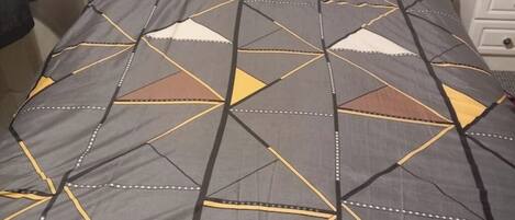 2 habitaciones, tabla de planchar con plancha y wifi